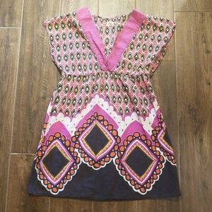Criss Cross ▪Geometric cotton v-neck blend top